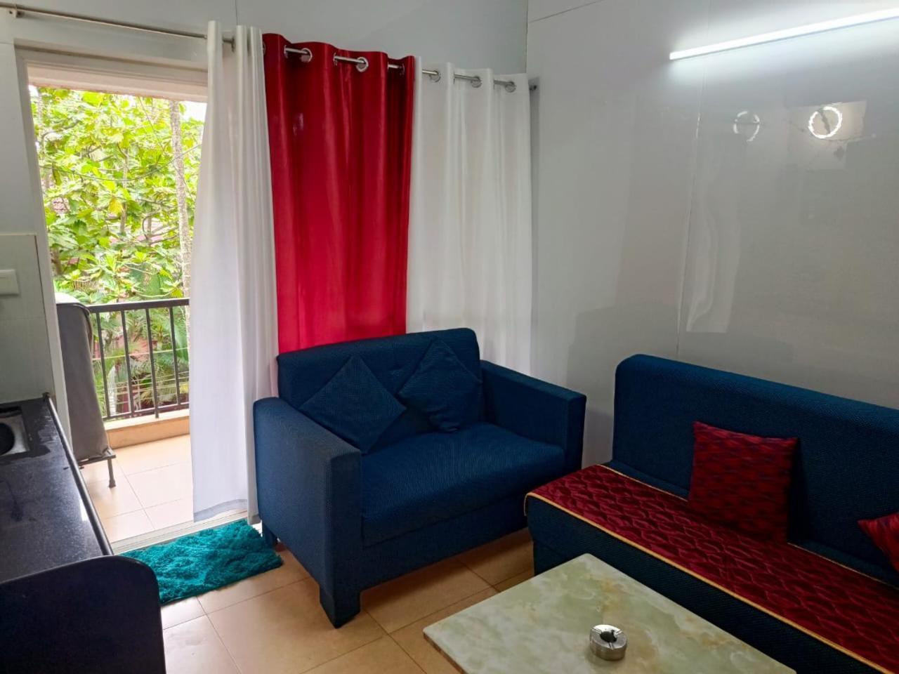 Beautiful 1 BHK With Pool Wi-Fi Cooking Gas Gym Caretakers Apartment Old Goa Ngoại thất bức ảnh