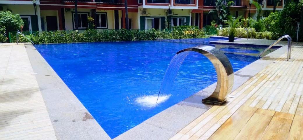 Beautiful 1 BHK With Pool Wi-Fi Cooking Gas Gym Caretakers Apartment Old Goa Ngoại thất bức ảnh