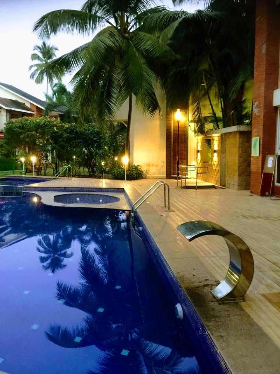 Beautiful 1 BHK With Pool Wi-Fi Cooking Gas Gym Caretakers Apartment Old Goa Ngoại thất bức ảnh